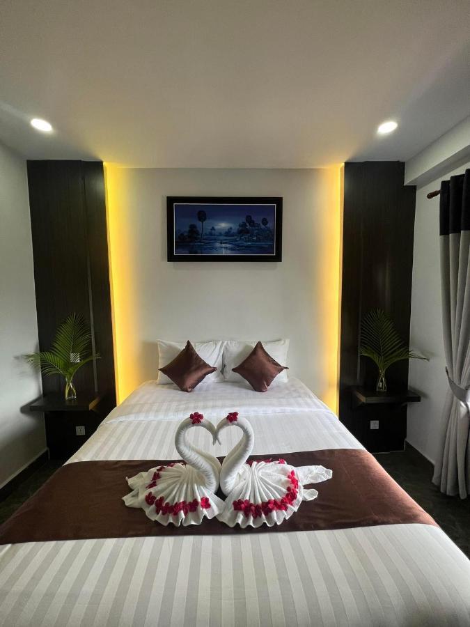 Hotel The Moon Kampot Boutique Zewnętrze zdjęcie